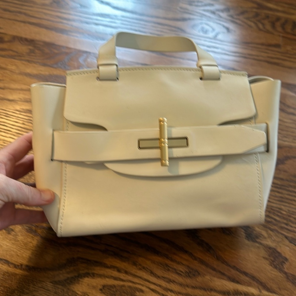 Beautiful Zac Posen Bridgett Belted leather handbag. Cream/winter- Swan color